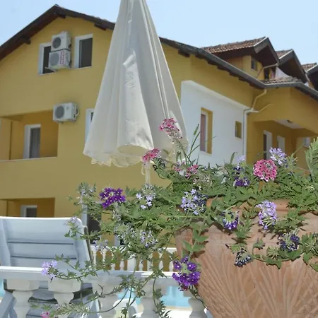 Beray Apart Otel 3*